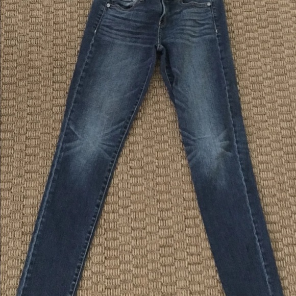 Sold - Picture 6 of 7